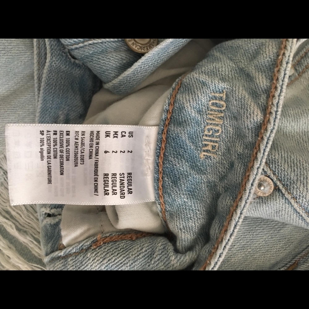 Jeans - Picture 2 of 3